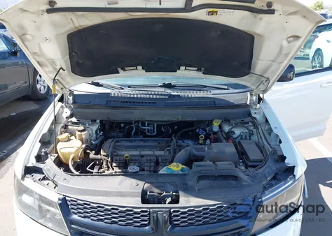 2017 Dodge Journey Sxt z USA, uszkodzony, nr VIN 3C4PDCBB6HT614262